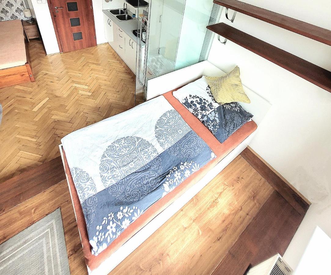 Modern Apartment Few Steps From Centre Prag Dış mekan fotoğraf