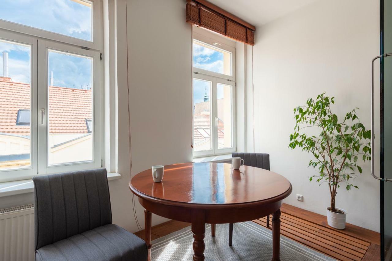 Modern Apartment Few Steps From Centre Prag Dış mekan fotoğraf